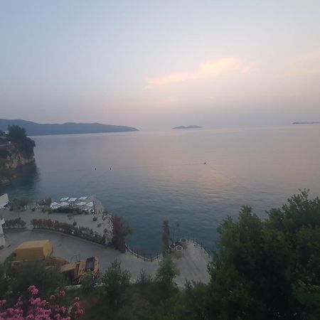 Darla Sea View Apartment Vlore Exterior photo