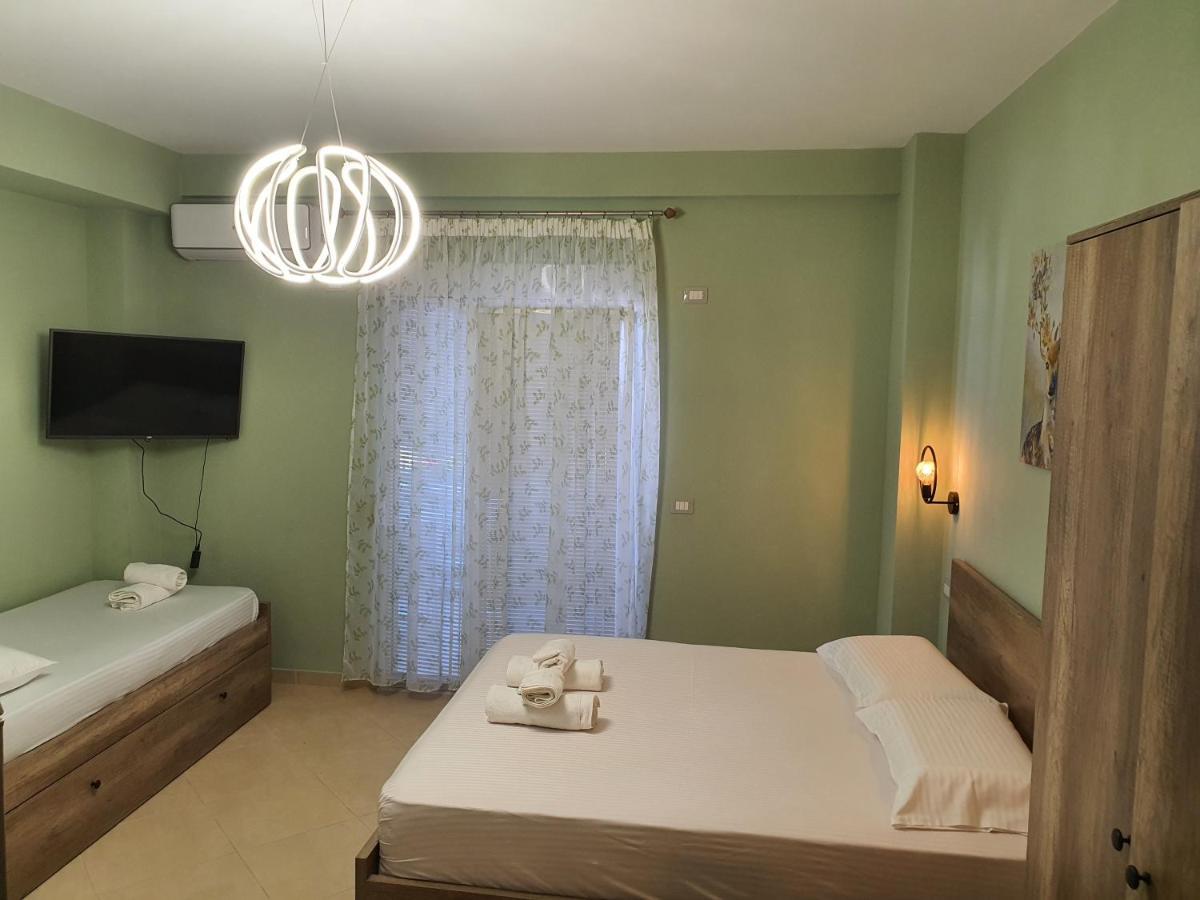 Darla Sea View Apartment Vlore Exterior photo