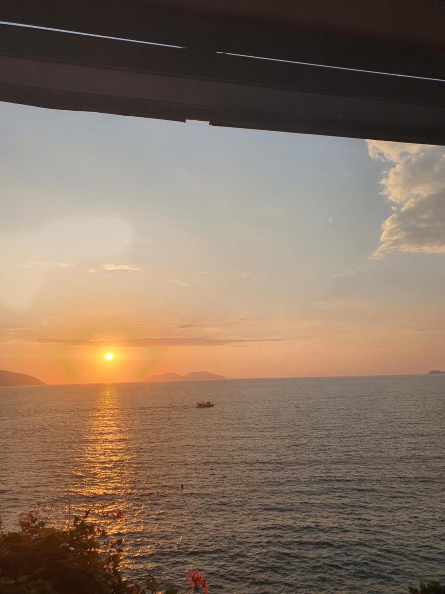 Darla Sea View Apartment Vlore Exterior photo
