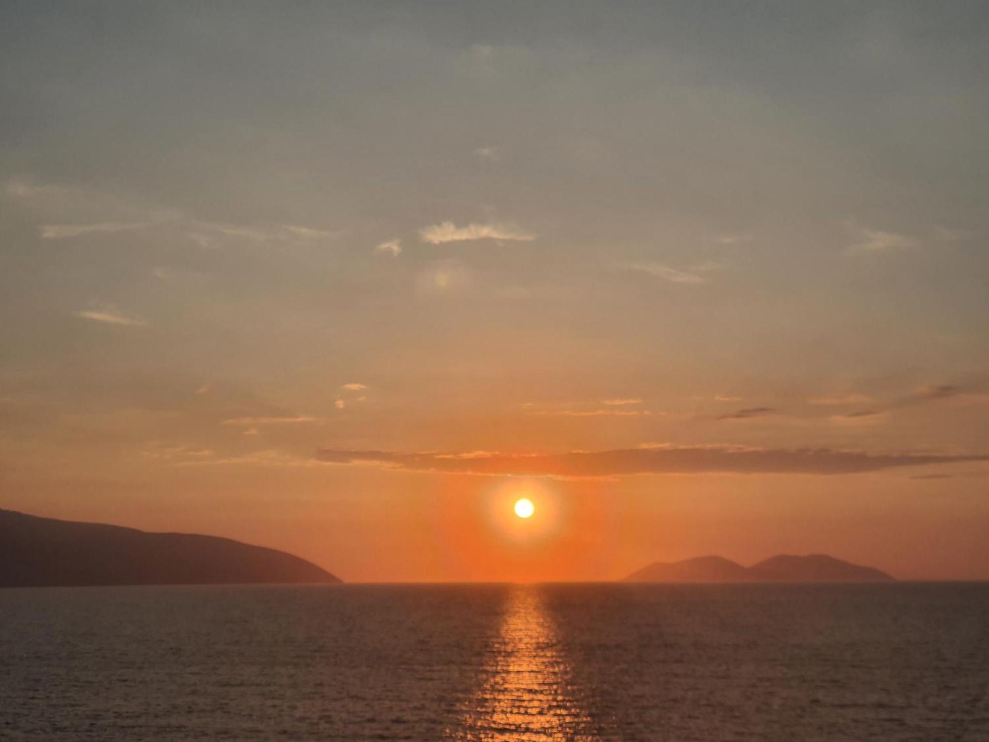 Darla Sea View Apartment Vlore Exterior photo